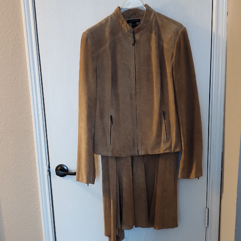 Valerie Stevens 2-Pc Golden Tan Suede Jacket (L) and Asymmetrical Skirt (10)